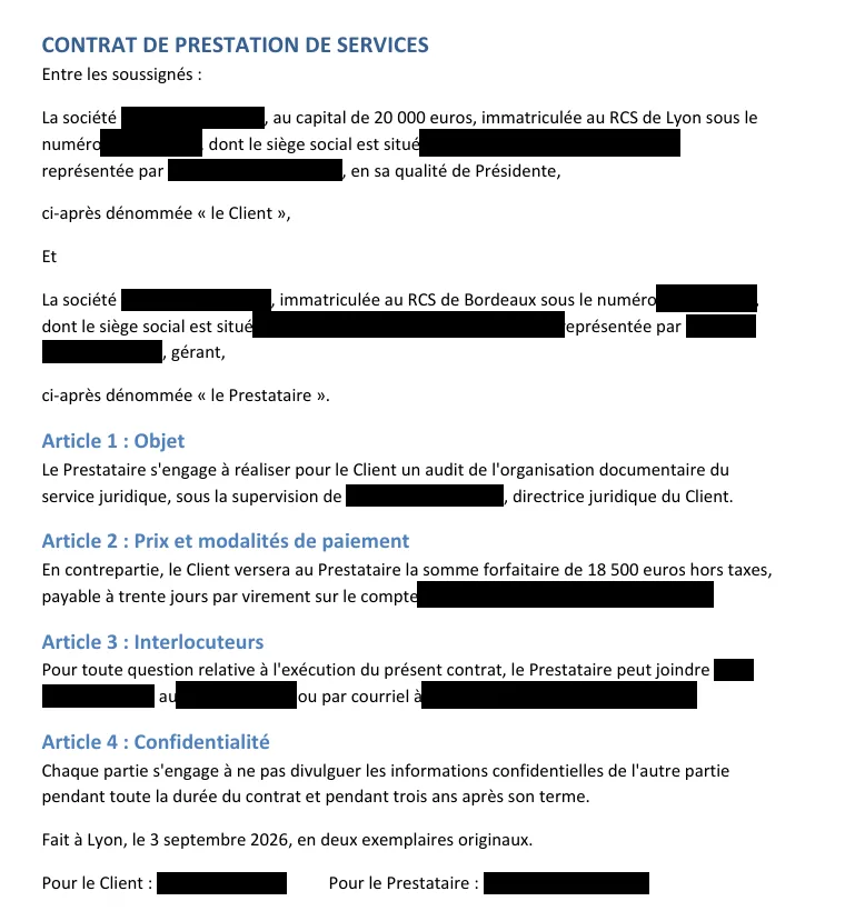 Contrat exporté en PDF depuis Word, avec les noms, adresses et numéros recouverts de rectangles noirs.